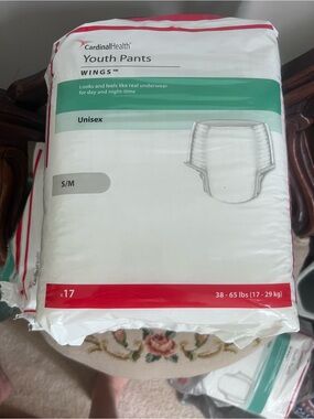 Cardinal Health Youth Pants Pull Up Diaper for Kids size S/M (38-65 lbs) 17 ct